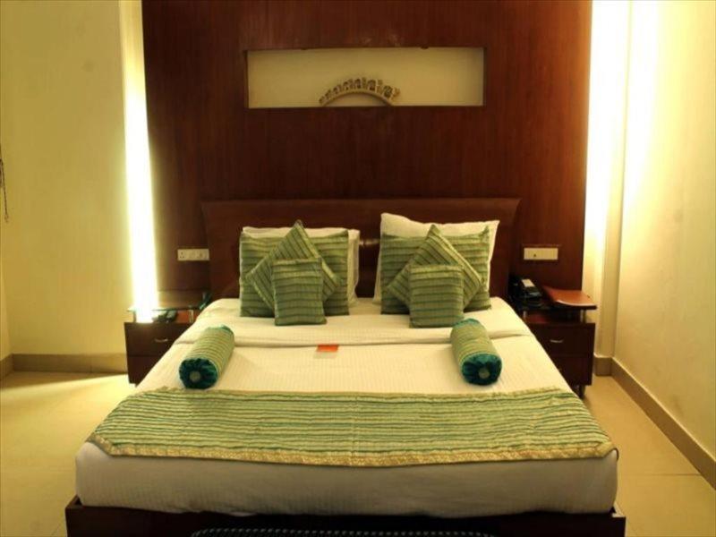 Grand President Hotell Delhi  Exteriör bild